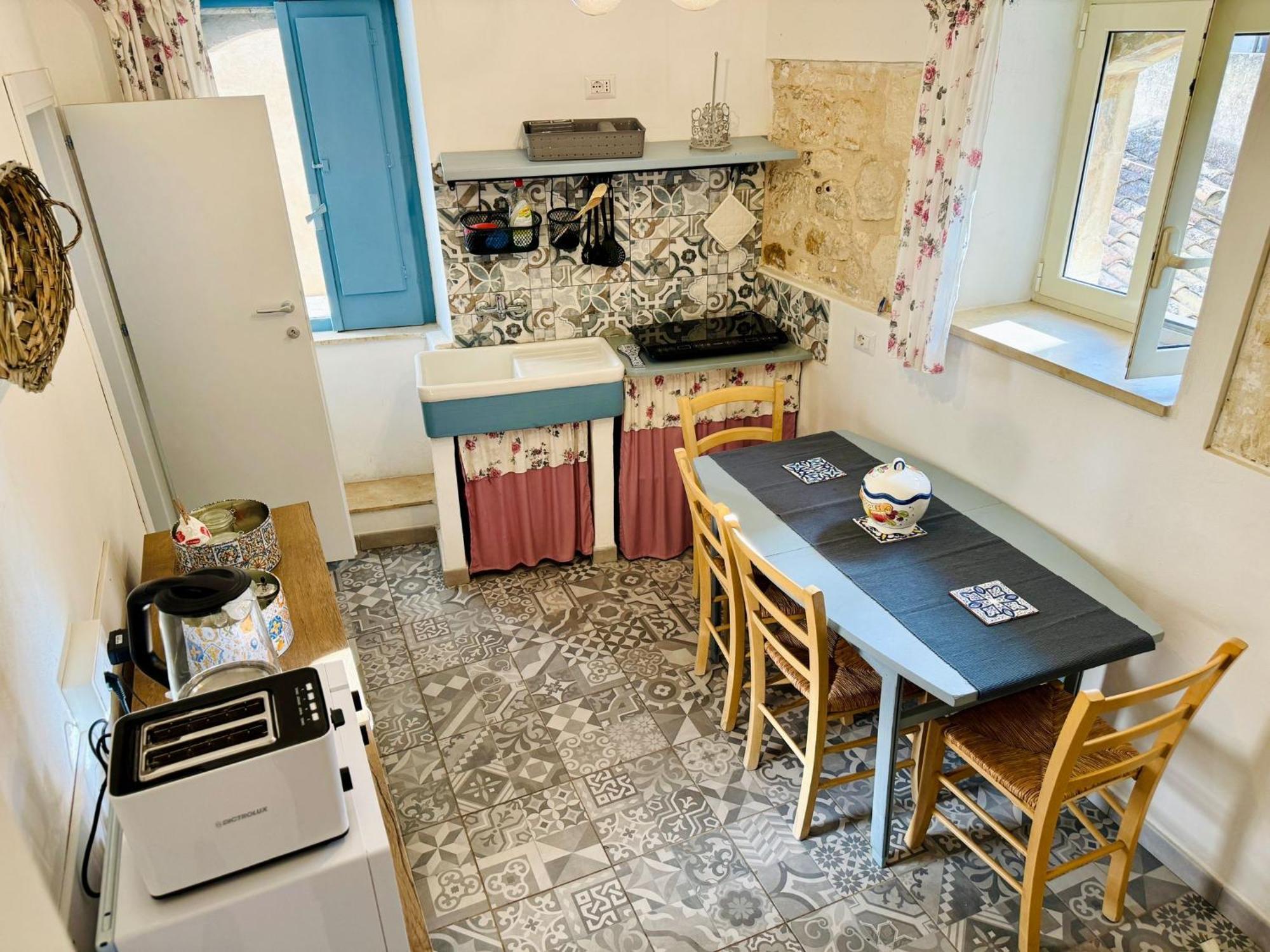 Willa La Casa D'Ila Modica Zewnętrze zdjęcie
